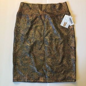 Size Medium LuLaRoe Elegant Cassie Skirt